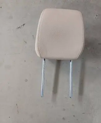 BMW 4 F32 F33 Front seat headrest 