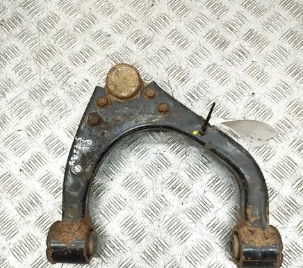 Isuzu D-Max Front lower control arm/wishbone 8983894321