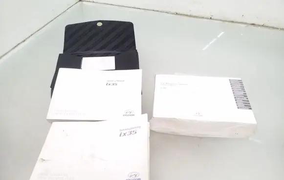 Hyundai ix35 User manual 