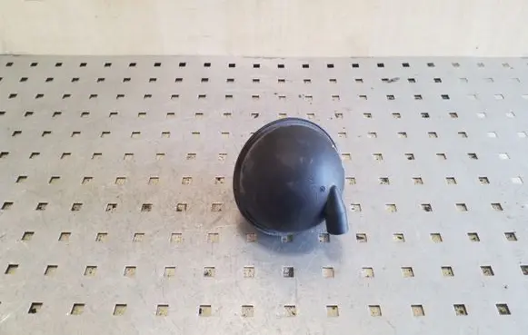 Vacuum air tank