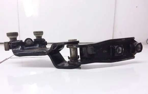 Volkswagen Caddy Sliding door middle roller runner KA6669L KA6670R