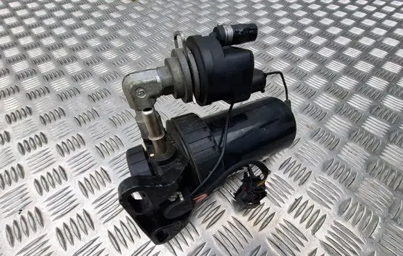 Land Rover Range Rover Sport L494 Fuel heater BH4218K468AA