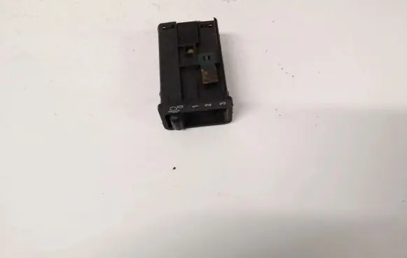 Land Rover Freelander Headlight level height control switch 01645 01630