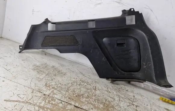 Volkswagen Golf III Other trunk/boot trim element