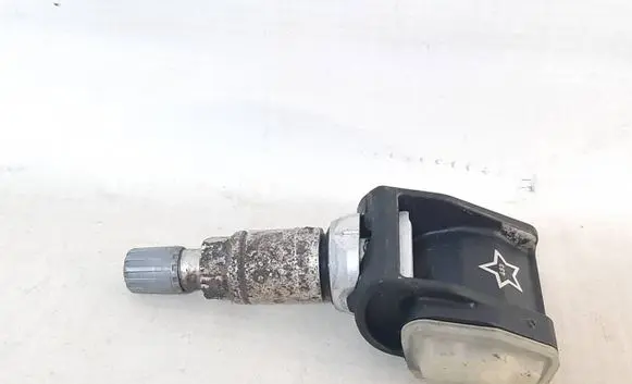 BMW 5 G30 G31 G38 Tire pressure sensor 6887140