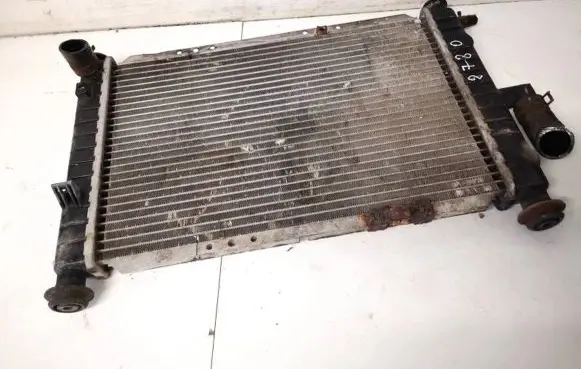 Toyota Land Cruiser (J100) Coolant radiator 96322941