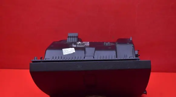 Skoda Fabia Mk3 (NJ) Glove box 6V1857097M