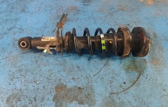 Mini One - Cooper Coupe R56 Front shock absorber/damper 33526853966