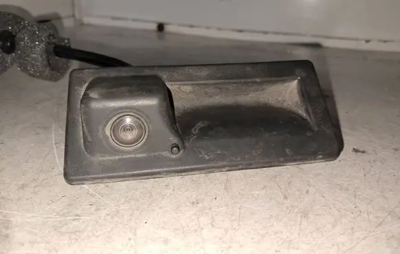 Skoda Octavia Mk3 (5E) Reversing camera 3V0827566N 7200137