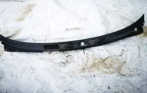Mitsubishi Colt Wiper trim xr191511