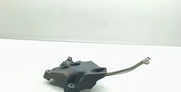 BMW X1 E84 Engine mounting bracket 6777061 22116777061