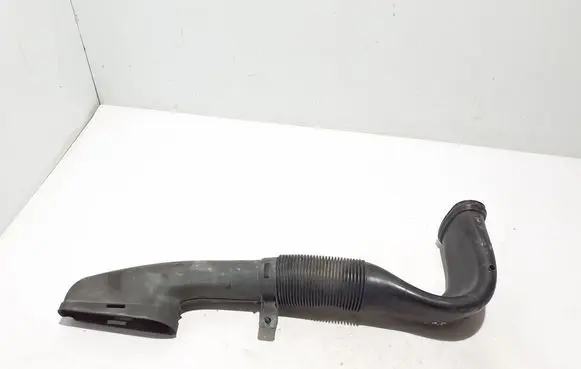 Mercedes-Benz E W212 Air intake duct part A6510900537