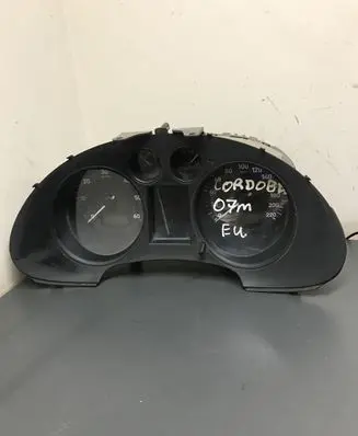 Seat Cordoba (6L) Speedometer (instrument cluster)