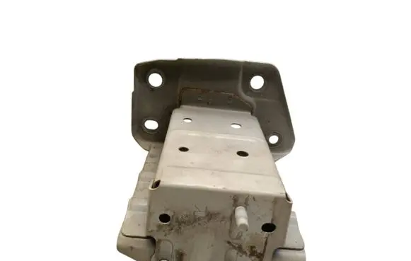 Nissan Leaf I (ZE0) Front bumper shock/impact absorber 