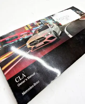 Mercedes-Benz CLA C118 X118 User manual 