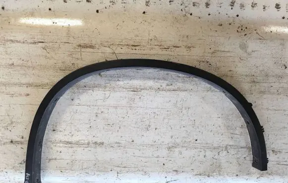 BMW X6 E71 Front arch trim 