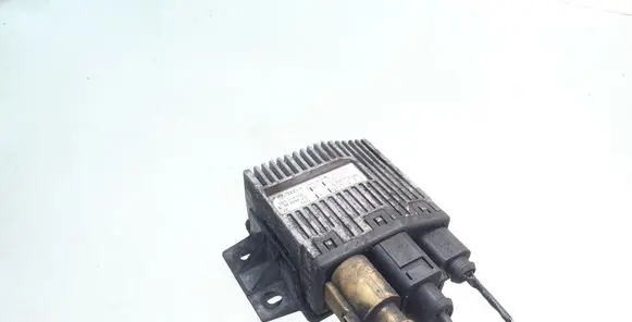 Volkswagen Transporter - Caravelle T5 Coolant fan relay 3B0919506 898999000