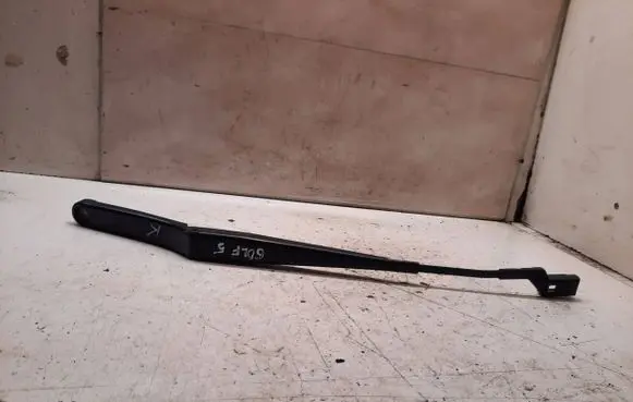 Volkswagen Golf V Front wiper blade arm 1Q1955409