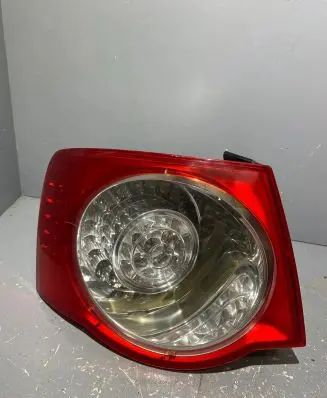 Volkswagen Jetta V Rear/tail lights 1K5945095G 983431