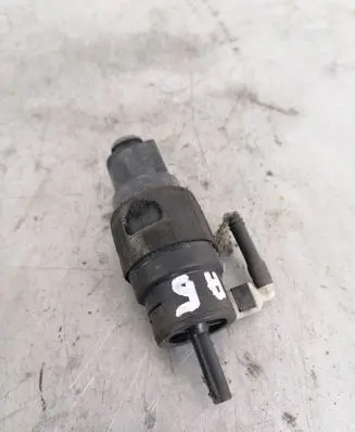 Audi A5 8T 8F Windscreen/windshield washer pump 8K5955647