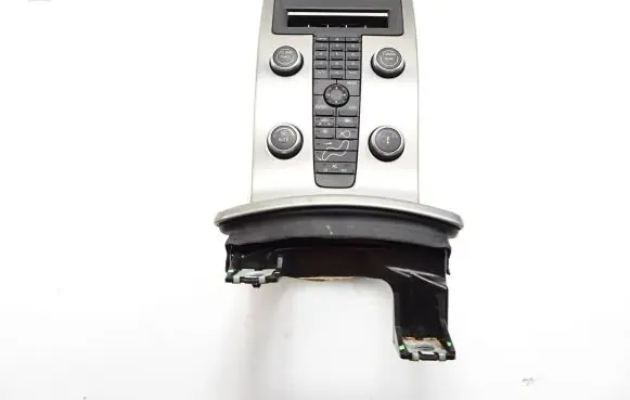 Volvo C70 Climate control unit 30739671 19206 06W15T3