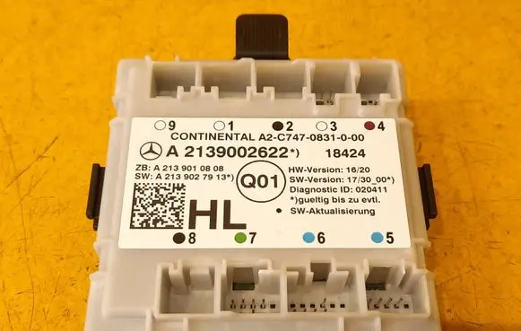 Mercedes-Benz C W205 Door control unit/module A2139002622