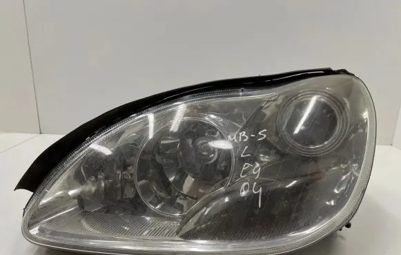 Mercedes-Benz S W220 Headlight/headlamp A2208202361 0301178273