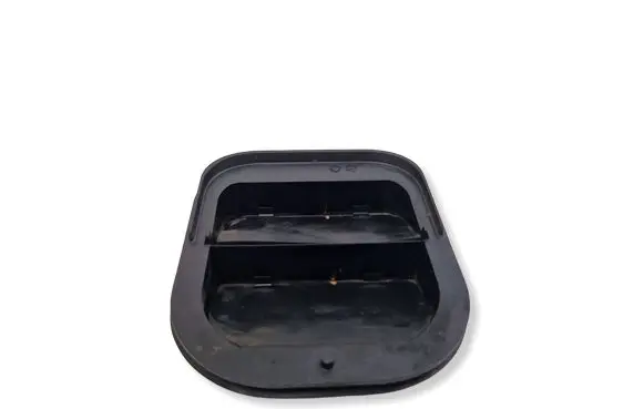 Jeep Renegade Quarter panel pressure vent 