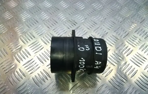 Audi A4 S4 B8 8K Mass air flow meter 0281002735 03G906461C 24081325