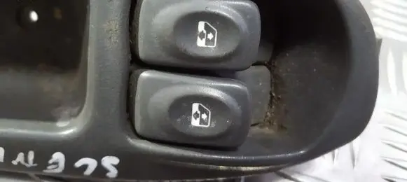 Renault Scenic I Electric window control switch 432963k