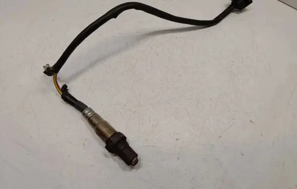 BMW 7 F01 F02 F03 F04 Lambda probe sensor 7576673 11787576673 0258017187