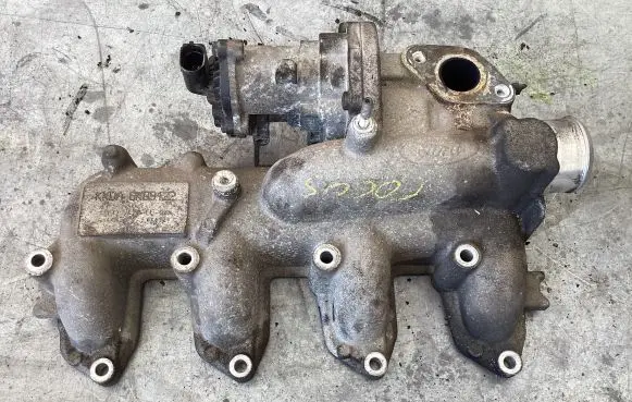 Ford Focus Intake manifold 416100011