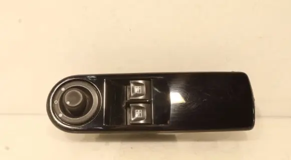 Renault Clio IV Electric window control switch 809612367R