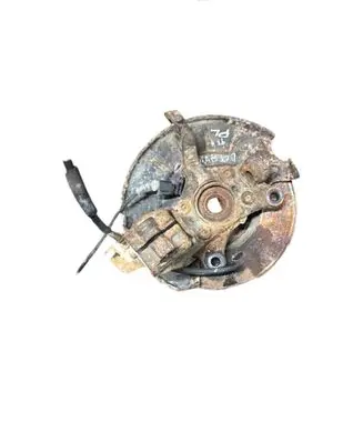 Skoda Octavia Mk2 (1Z) Front wheel hub