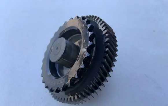 Audi A7 S7 4G Timing chain sprocket 079109339AR 079109341
