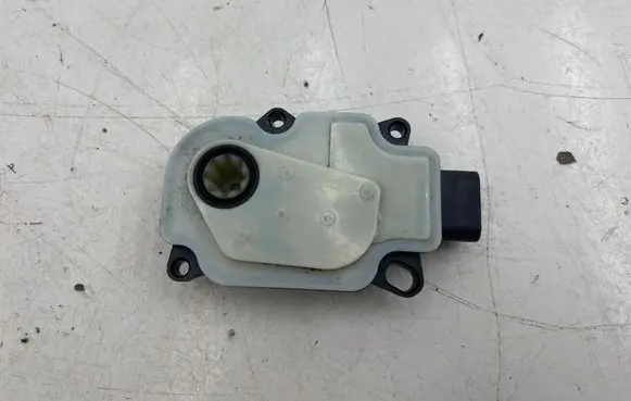 Volkswagen ID.7 Radiator active air flap actuator 1EA965501B