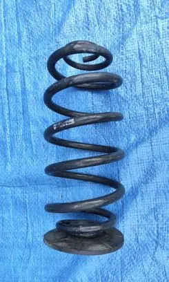 Opel Insignia A Rear coil spring 13276189 13276189CG
