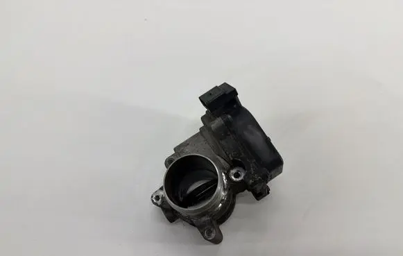 Audi A1 Throttle valve 03L128063J