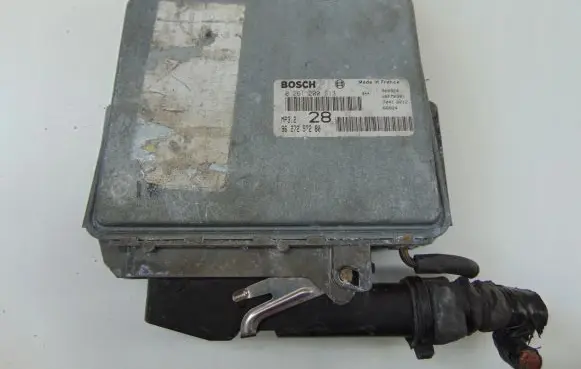 Peugeot 406 Engine control unit/module 9627257280 0261200813