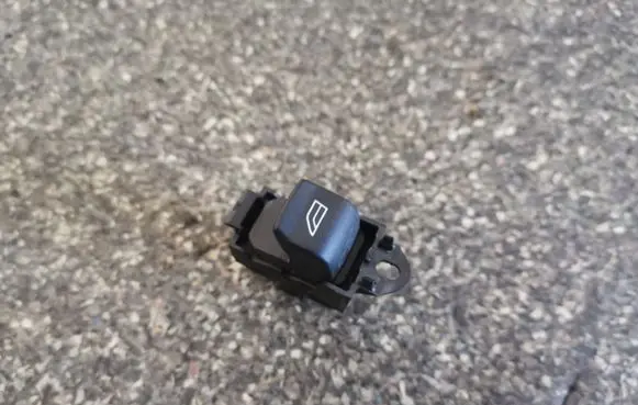 Volvo S40 Electric window control switch