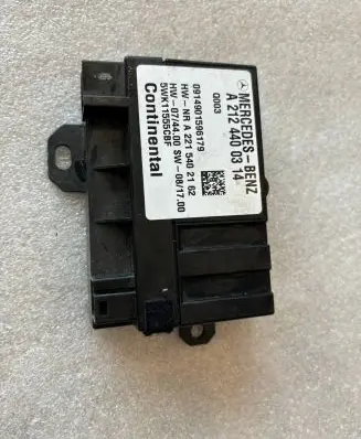 Mercedes-Benz E W212 Fuel injection pump control unit/module A2124400314 5WK11555CBB 0914901596179