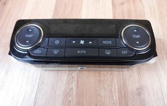 Mitsubishi Outlander Climate control unit 7820A465XA 7820A465