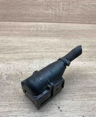 Volkswagen PASSAT B6 Plug wire 07Z906379A