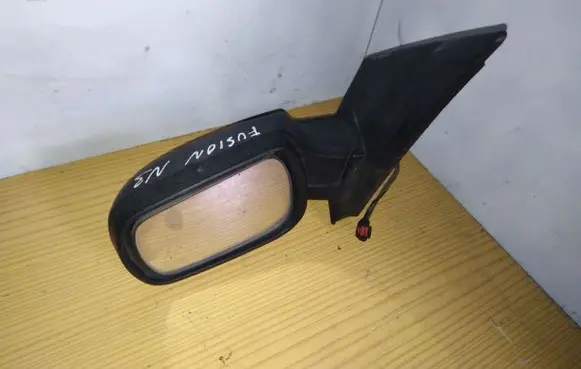 Ford Fusion Front door electric wing mirror 015782