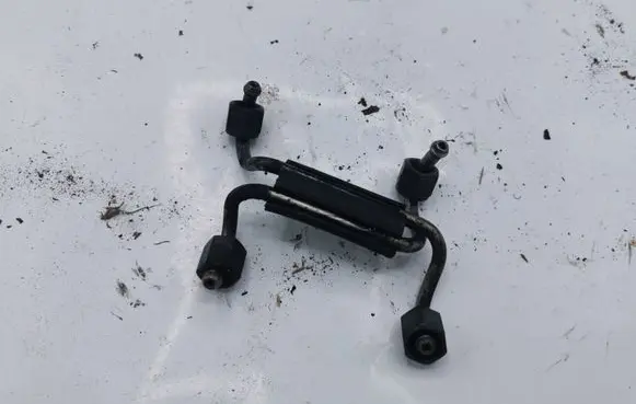 BMW 3 E46 Fuel injector supply line/pipe NOCODE