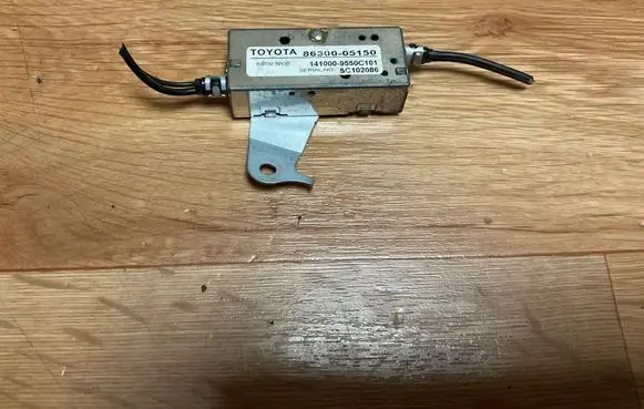 Toyota Avensis T250 Antenna control unit 8630005150 SC102086 1410009550C101