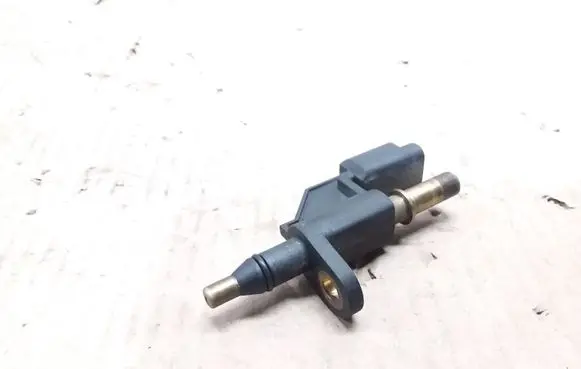 Sensor