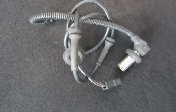 Volkswagen PASSAT B5 ABS brake wheel speed sensor 8d0927803
