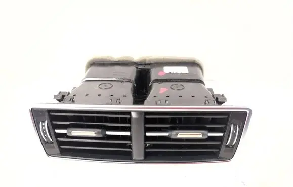 Audi Q7 4M Rear air vent grill 4M0819203C 4mo819203
