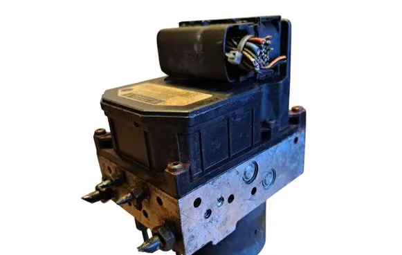Toyota Avensis T250 ABS Pump 4454005040 0265225325